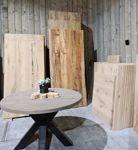 eettafel boomstamtafel