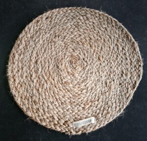 jute placemat